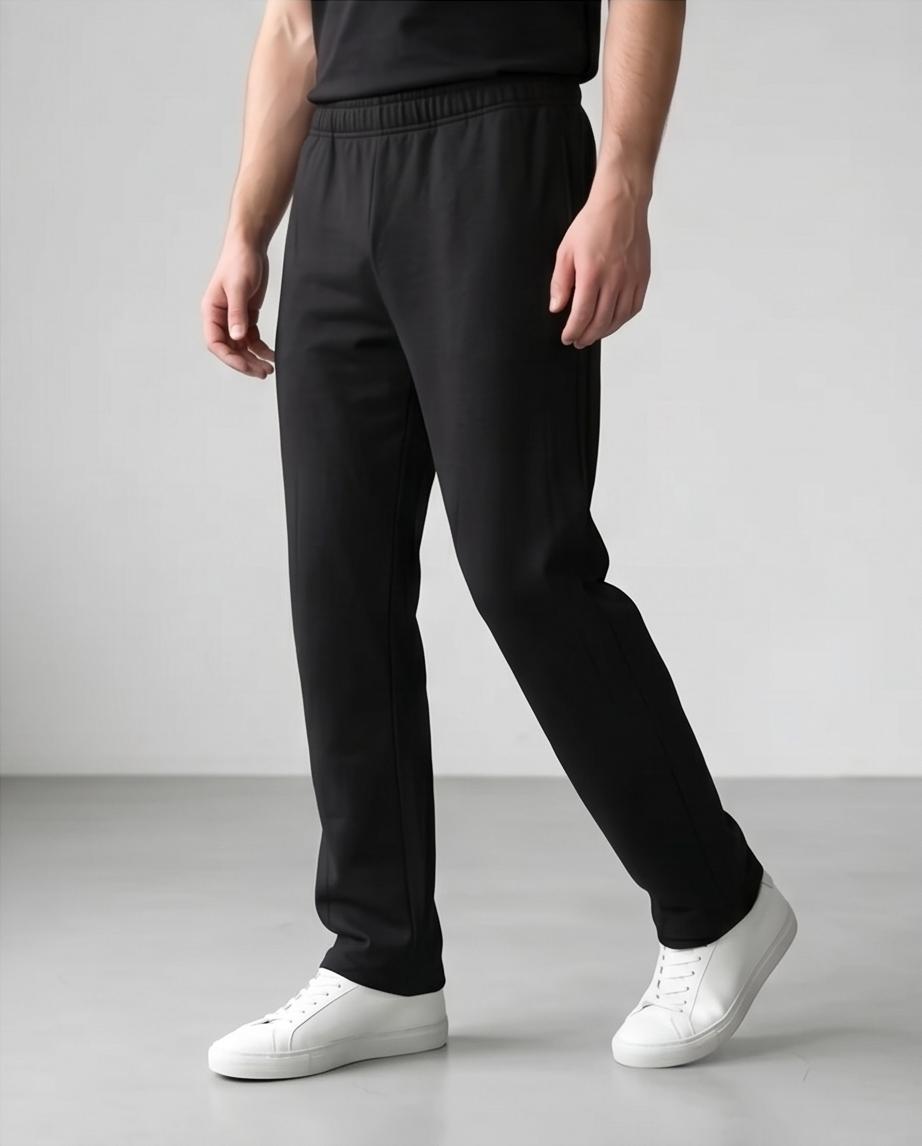 MV Essential Jogger - Black